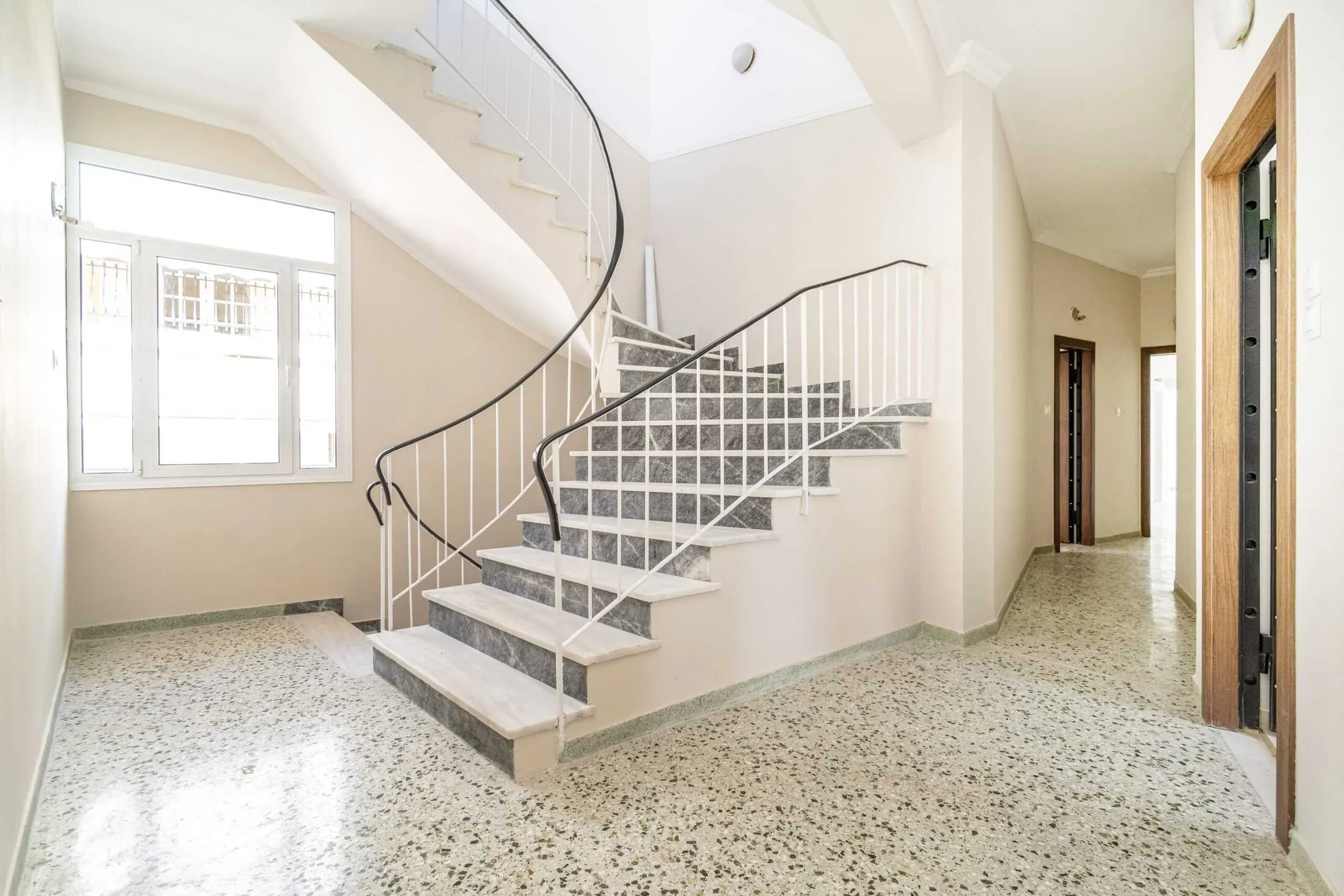 Peristeri — תמונה 7